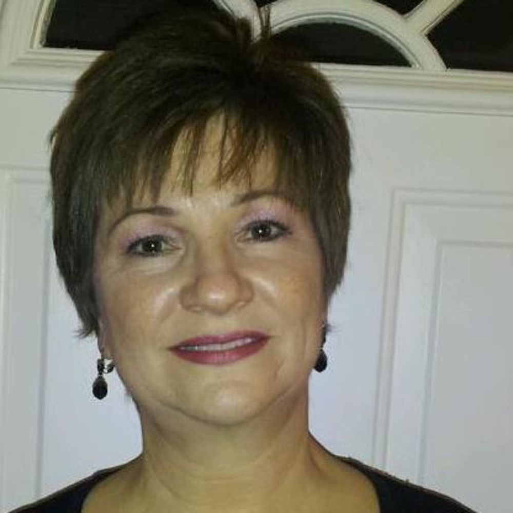 Meet your Posher, Regina
